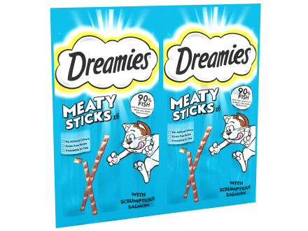 Dreamies Meaty Sticks with Salmon 30g